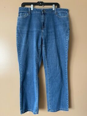 L.L. Bean classic fit Women's Jeans size 18 petite